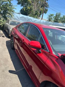 Toyota Camry 2021 SE
