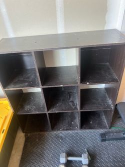 9 slot cube storage