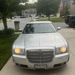 2005 Chrysler 300
