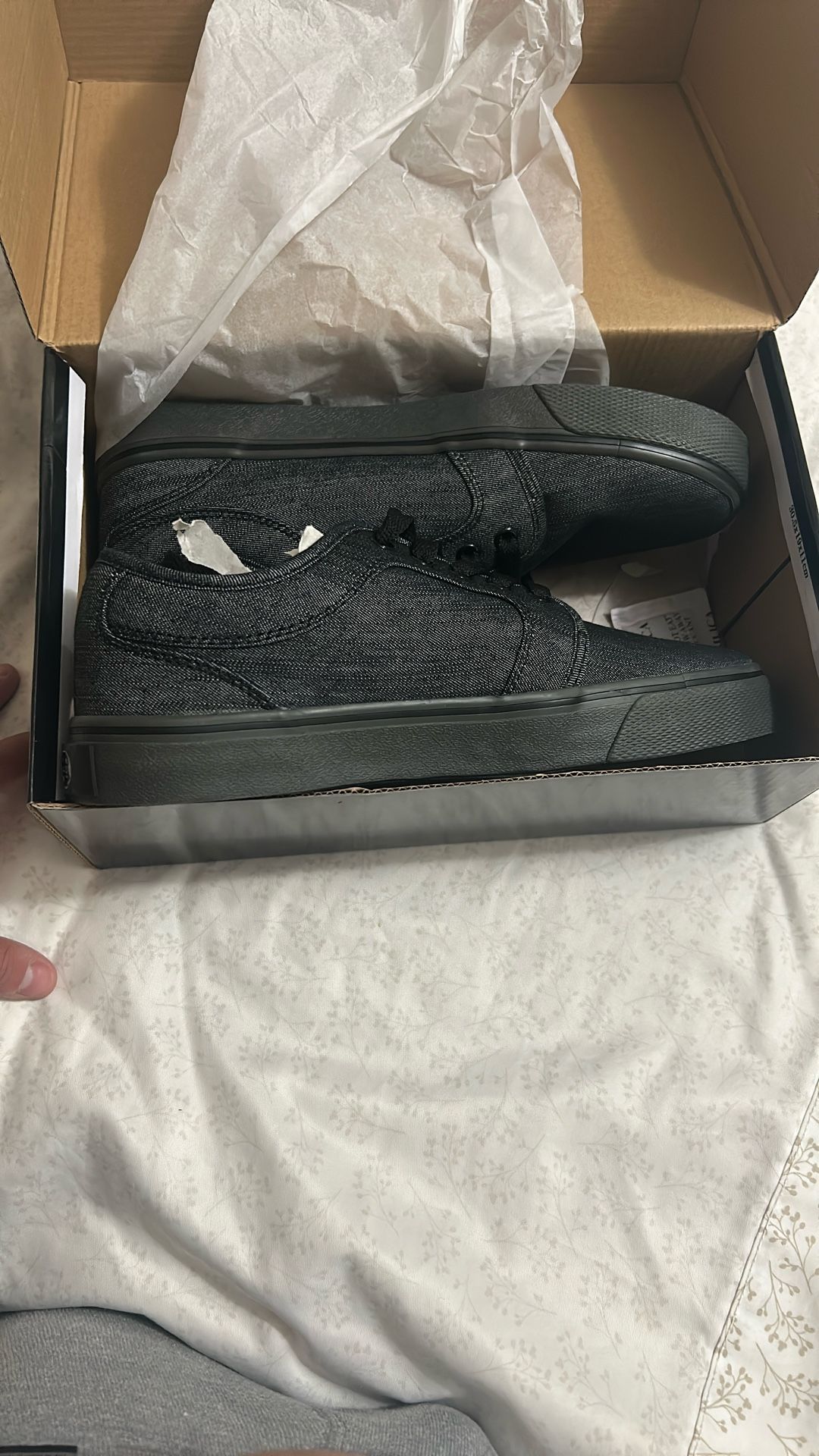 Size 8 Men’s Grey/black Shoes…NOT vans