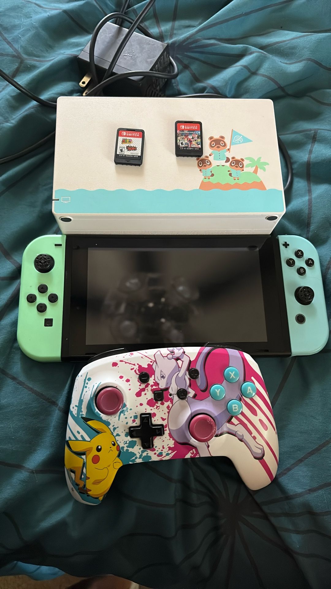 Nintendo Switch/ 2 Games /controller 