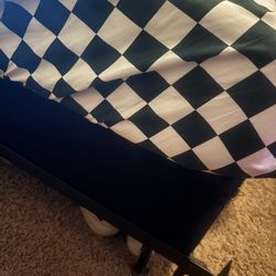 FREEE Full Bed three pieces (metal frame, box spring, mattress)