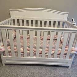 Crib and Mattress 