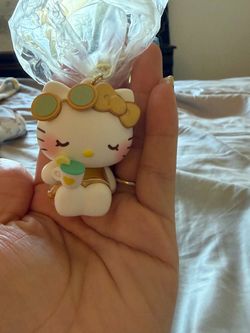 Official Sanrio Hello Kitty Beaded Bag Charm / Keychain