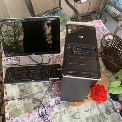 Desktop Computer With Keyboard