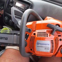 Husqvarna 440 Chainsaw