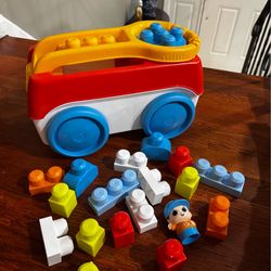 Mega Bloks First Builders Toddler Building Toy Set, Block Spinning Wagon with 18 Pieces & Storage,