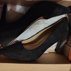 Black Leather Heels- SIZE 9