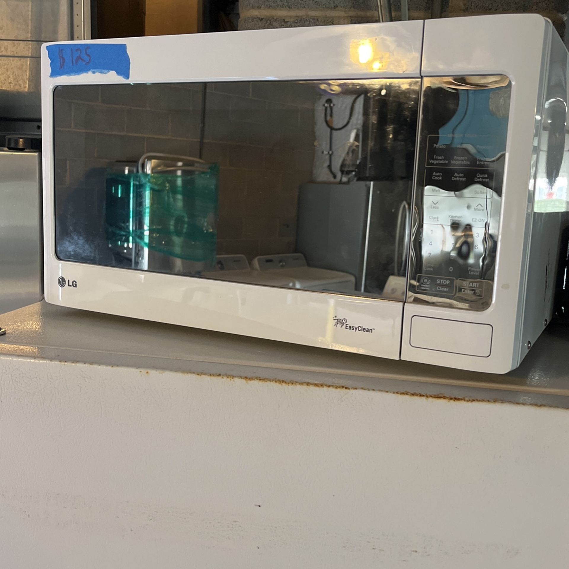 LG Easy Clean Microwave