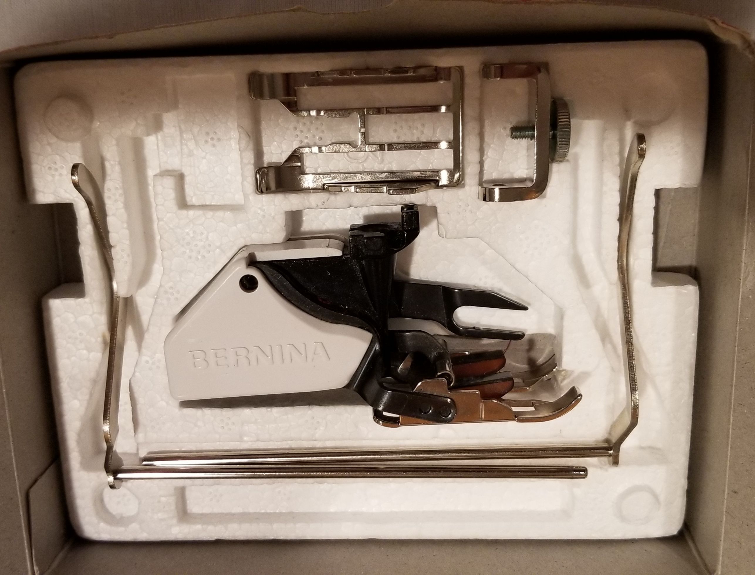 Bernina 230 Sewing Machine with Walking Foot for Sale in Duncan, SC