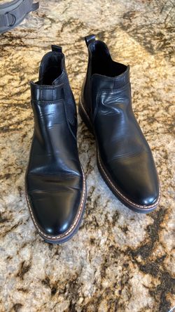 Men’s 11.5 boots. Black