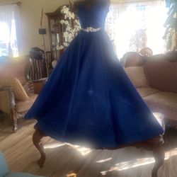 Elegant Blue Dress 