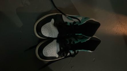 Air Jordan 1 High-Top Sneakers