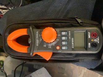 Klein Tools CL200 Digital Clamp Meter AC600