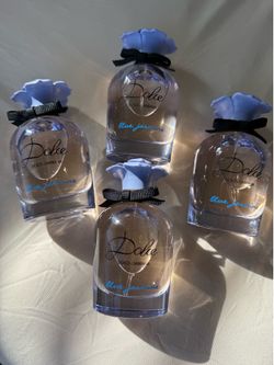 4 new Dolce&Gabbana blue Jasmine 2.50z