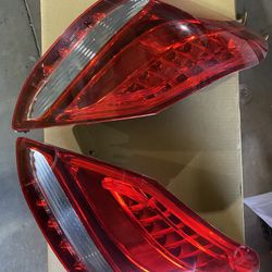 2015 -2018 mercedes c class LH AND RT led tail light OEM