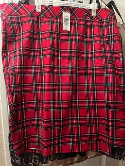 Torrid Plus size Plaid Skirt- size 4