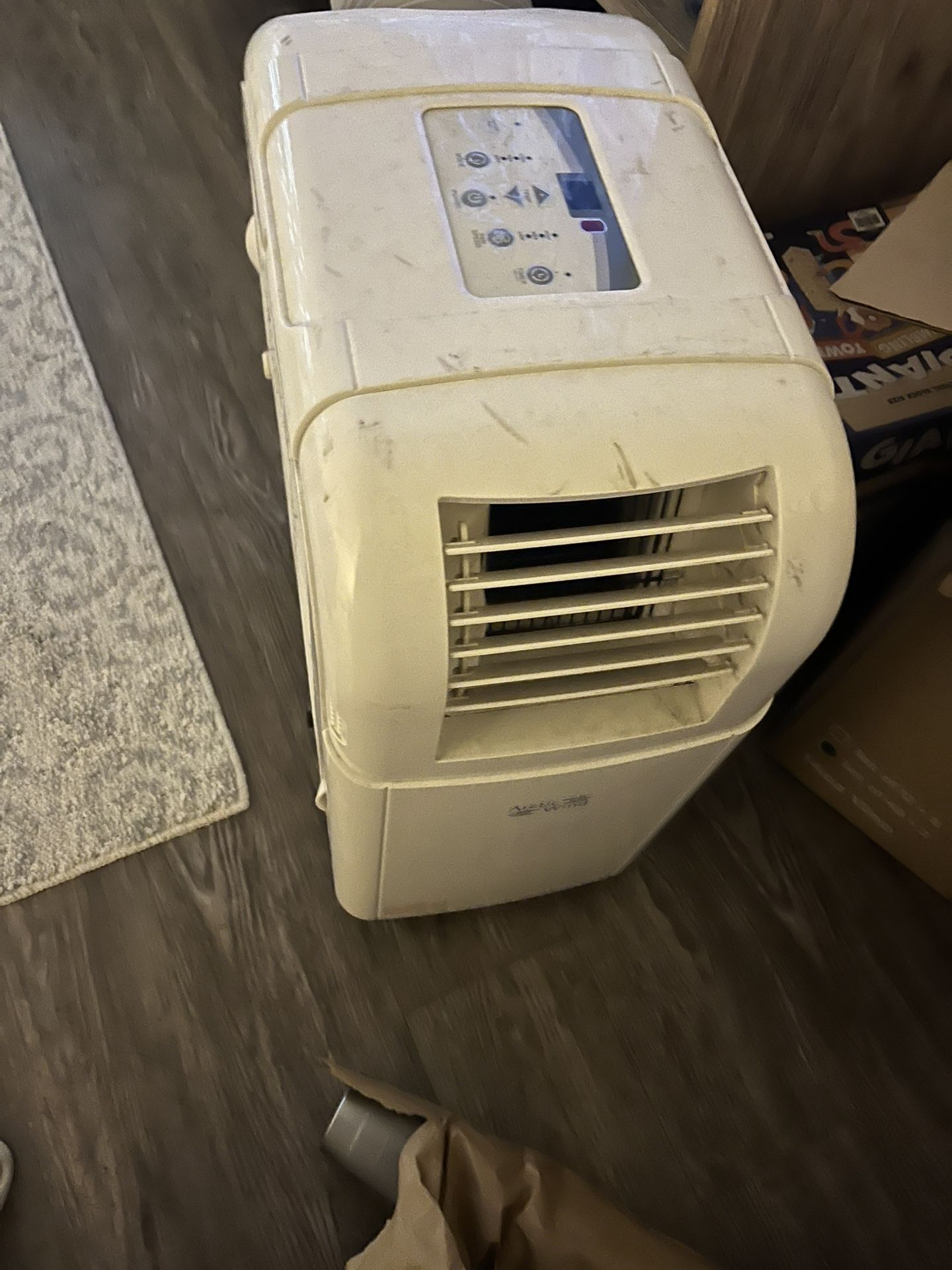 Portable window AC unit