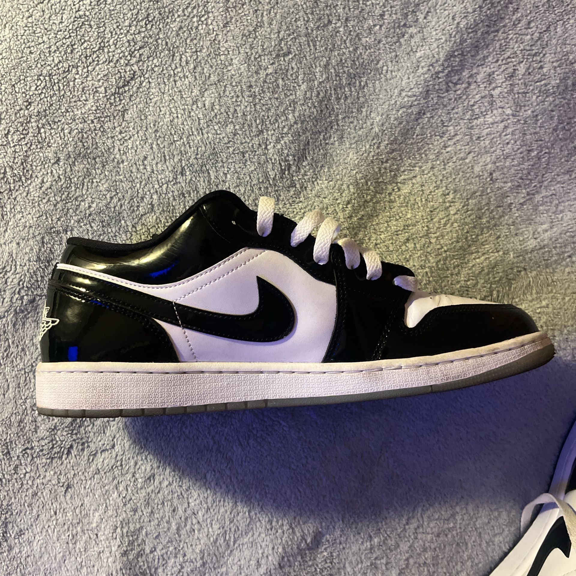 Jordan 1 Low Concord