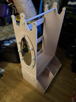 Girls Handmade Closet