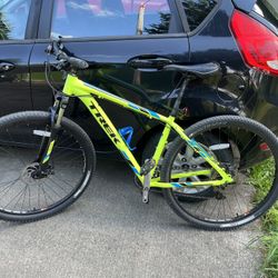 Trek Marlin 5 - 29er - M/L
