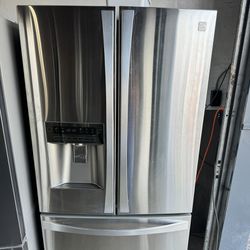 Kenmore Refrigerator Stainless steel 36 "width Counter Depth 