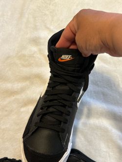 NIKE WOMENS SHOES