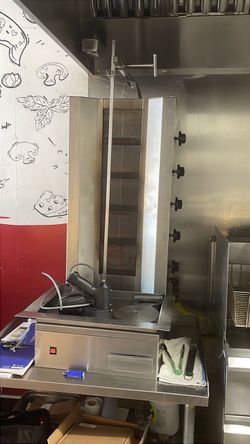 Shawarma and gyro machine