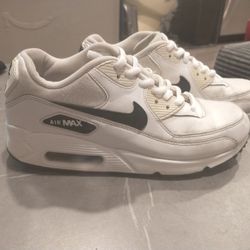 Nike Air Max Size 7