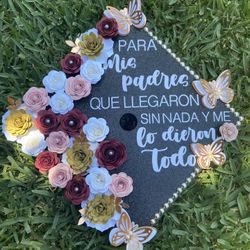 Customized Graduation Topper