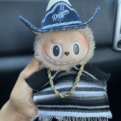 Labubu Outfit 