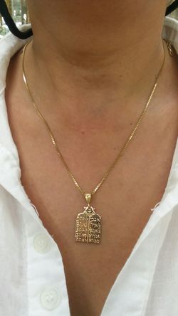 18k gold bible 3.5 grams hand made double side $250 14K italian gold box chain 18 inch long $150