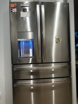 Refrigerator and a 2 piece out door set