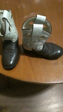Baby shoes