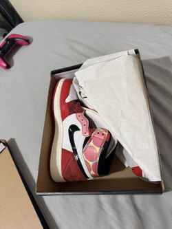 Jordan’s 1 Spider-Man Youth Size 4