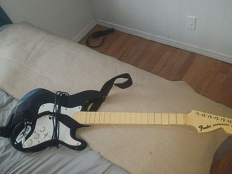 FENDER GUITAR HERO GUITAR