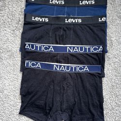 4 Pack Levis Nautica Men Underpants Set - Size M - Used Ones