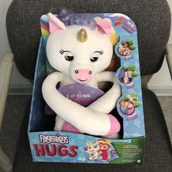FINGERLINGS - FINGERLINGS HUGS - UNICORN GIGI