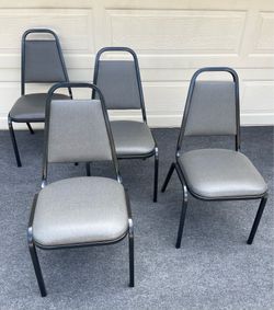 ($20.00 RACH CHAIR) COMFORTABLE PADDED CHAIRS, PERFECT FOR OFFICE, EVENTS OR CONFERENCE/WATING ROOM)