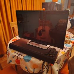 Vizio TV And Sony Sound bar For Sale