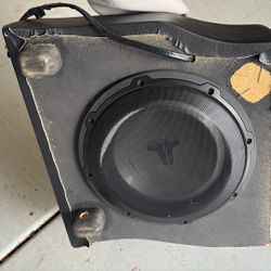 JL  10 Inch Subwoofer For Porsche 911 996  Rear Seat