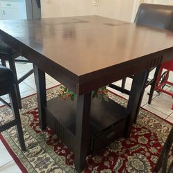 High Bar Stool Table And 4 Chairs