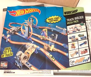 Hot Wheels Track Builder Mega Pack Set