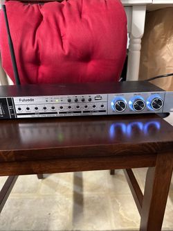 Like New Complete Karaoke Bundle – Wireless Mics + Mixer + XLR Cables