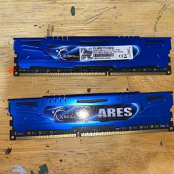 RAM DDR3 2400MHz (4x2)