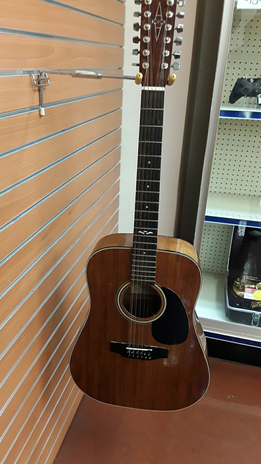 Guitar Alvarez 5221