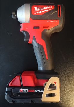 Milwaukee 2850-20 M18 18V 1/4" Hex Impact Driver W/ BATT