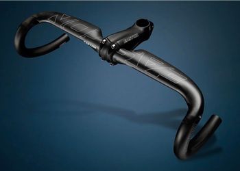 Easton EC90 Aero Carbon Handlebars /EC90 SL Carbon Stem / Combo