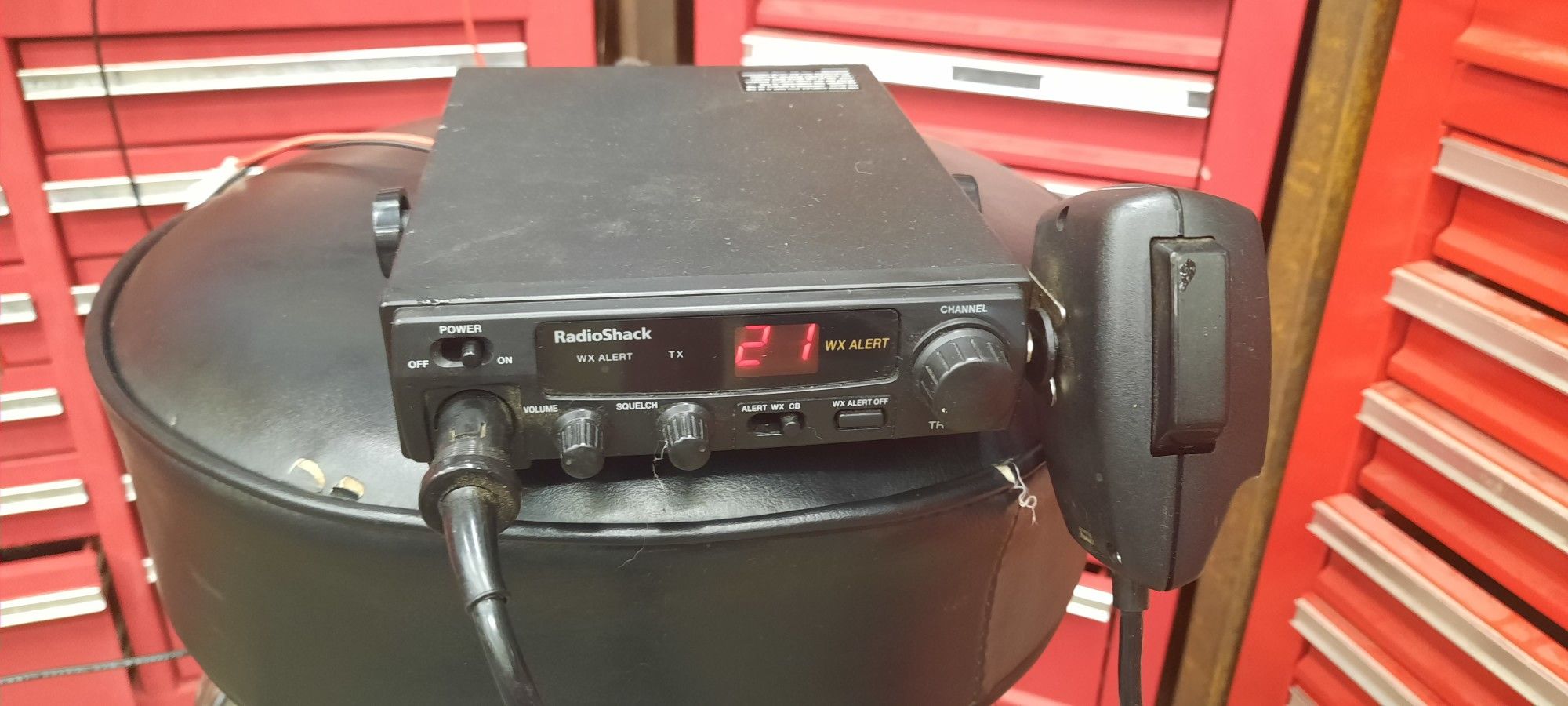 Radio Shack TRC-487 40 Channel CB RADIO Citizen Band