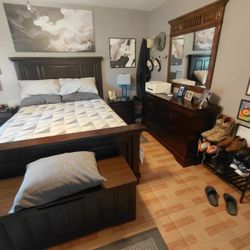 New Bedroom Set With Matress